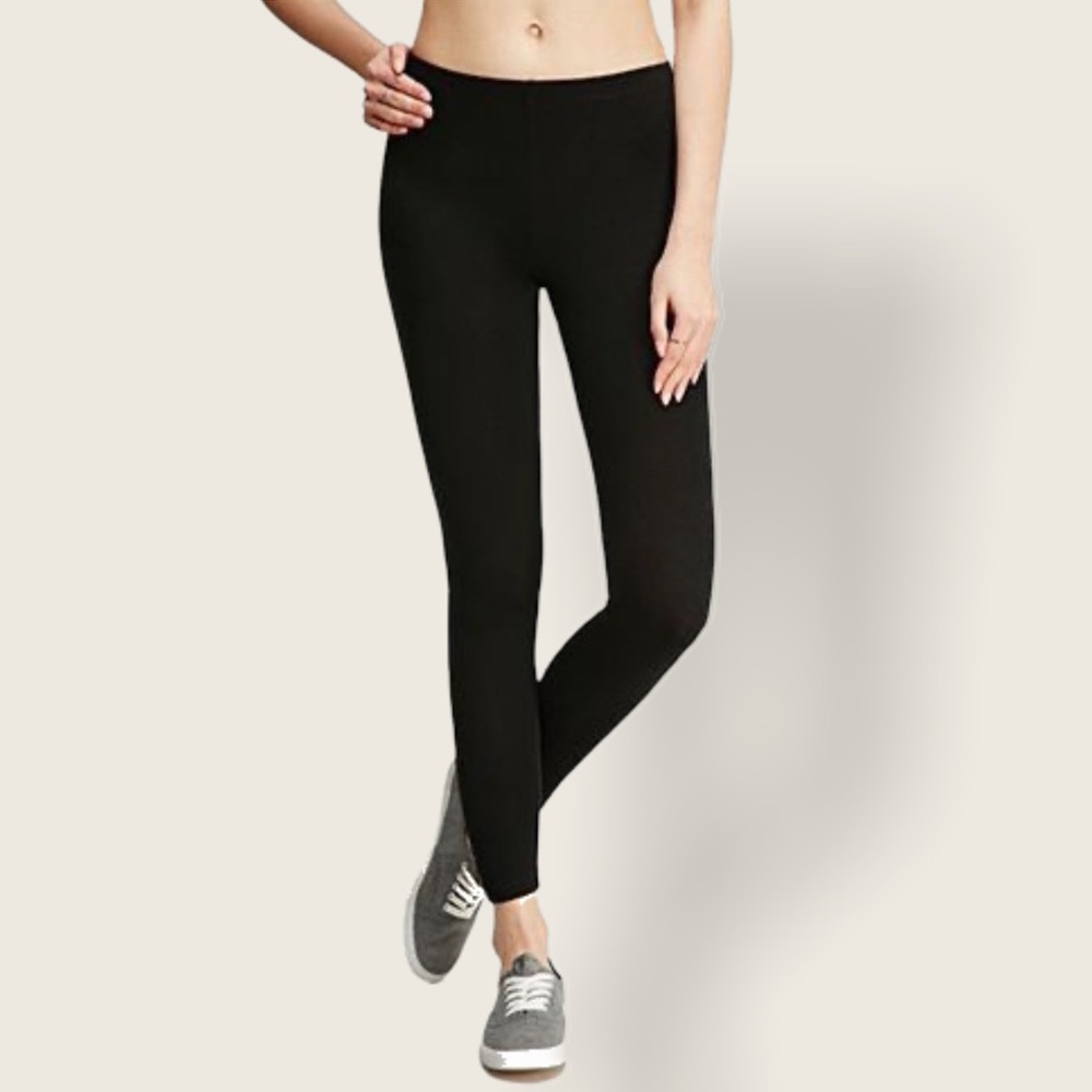 Forever 21 Black Basic Cotton XS Leggings